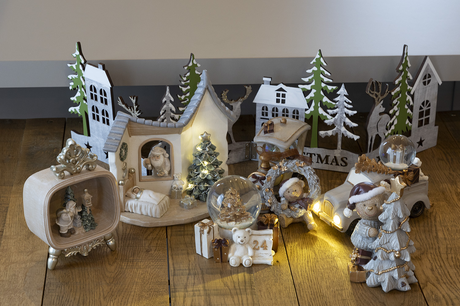 �J���[�I�u�i�`�������t�B�M���A�i�e���r�W�����j