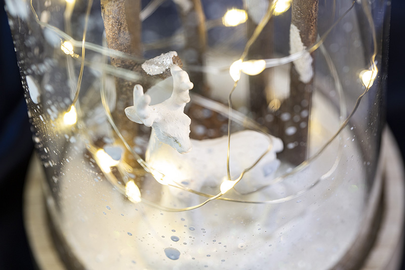 ���C�g�X�^���h�i�P���~�i�F�j