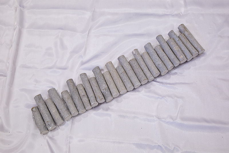 �~�j�E�b�h�t�F���X�i�t�H�O�z���C�g�j