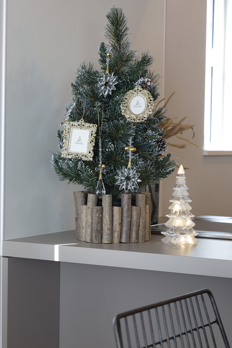 �~�j�E�b�h�t�F���X�i�i�b�c�u���E���j