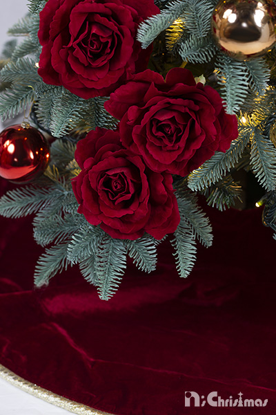 �������