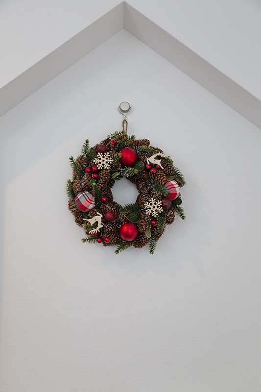 �������